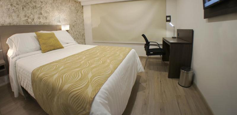 Sm Grand Hotel Bogotá Oda fotoğraf