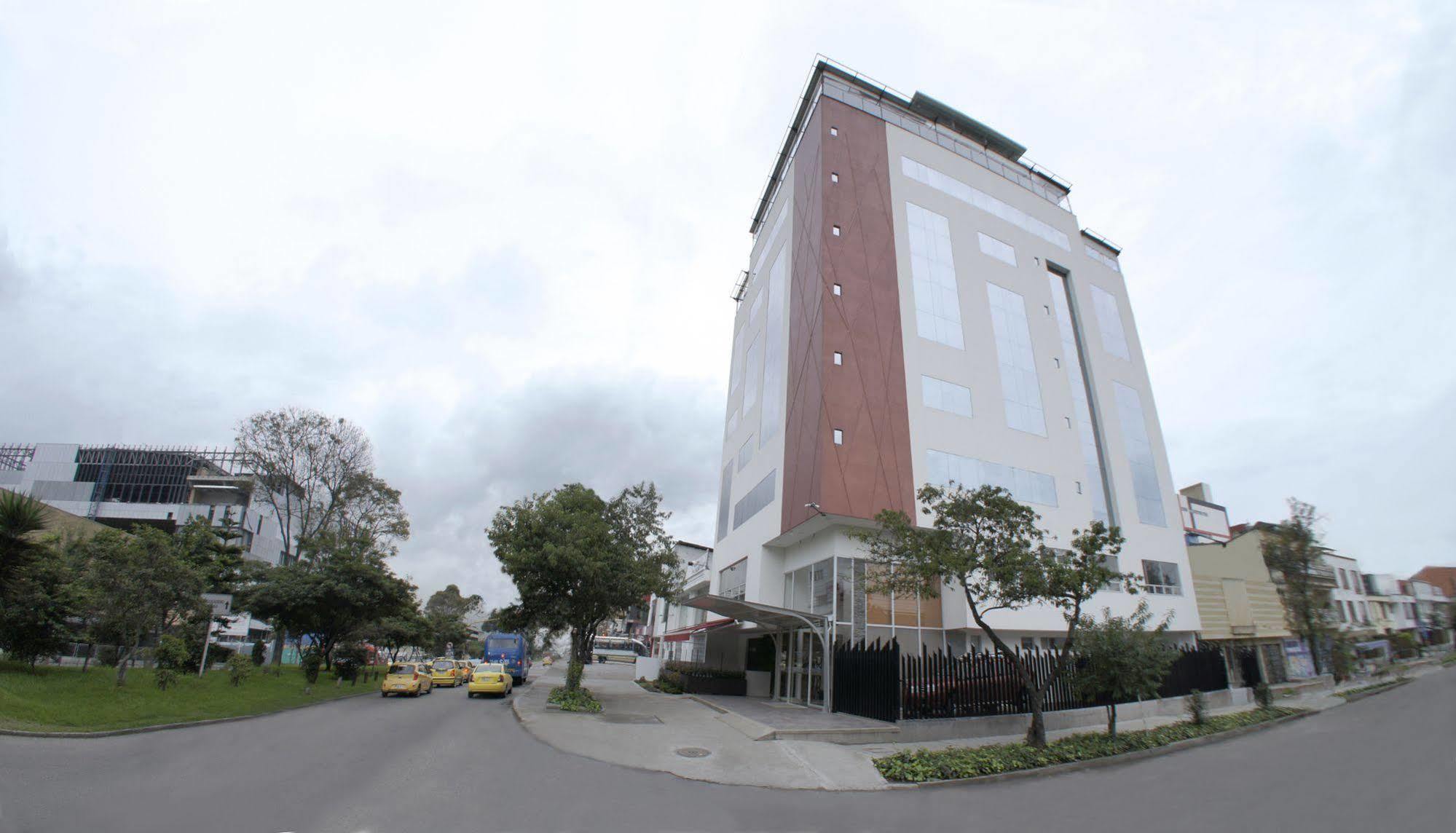 Sm Grand Hotel Bogotá Dış mekan fotoğraf