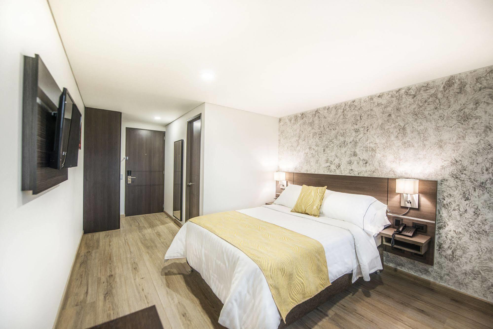 Sm Grand Hotel Bogotá Dış mekan fotoğraf